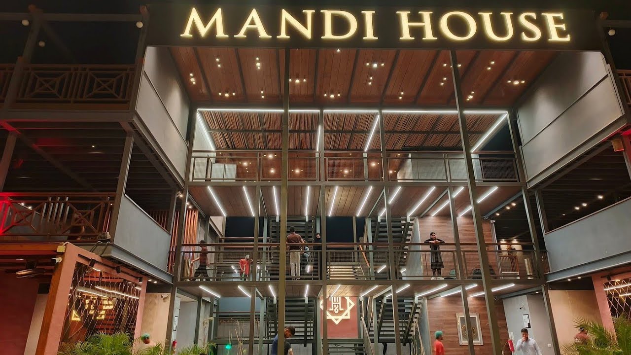 Mandi House huwi hmari party|karachi