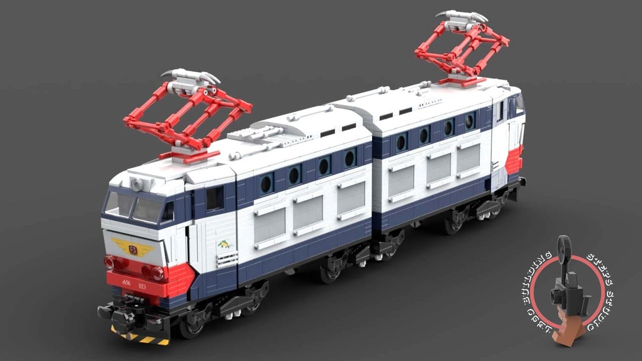 Building the Italian FS E656 Locomotive in LEGO
