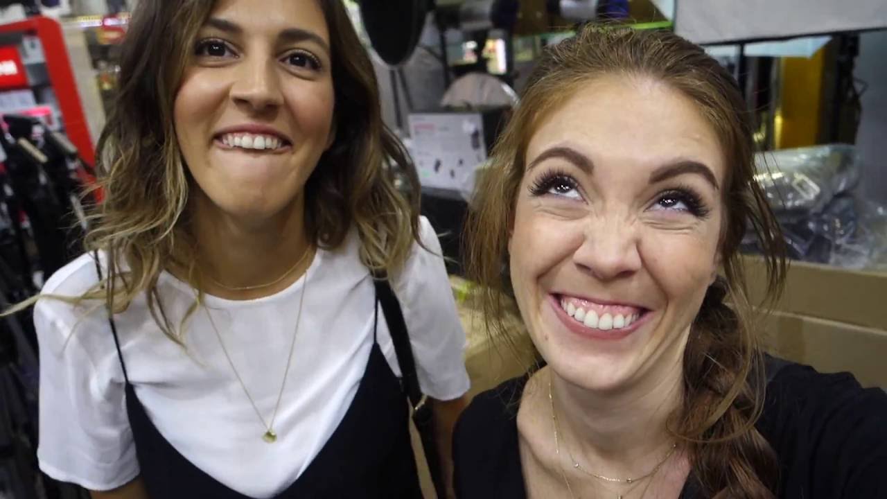 VLOG | Kamera alışverişi, Aslı Özdel'le simit keyfi,Çantamda ne var ?
