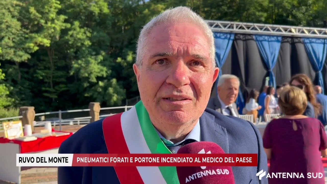 19 DICEMBRE 2025 -  RUVO DEL MONTE, PNEUMATICI FORATI E PORTONE INCENDIATO AL MEDICO DEL PAESE