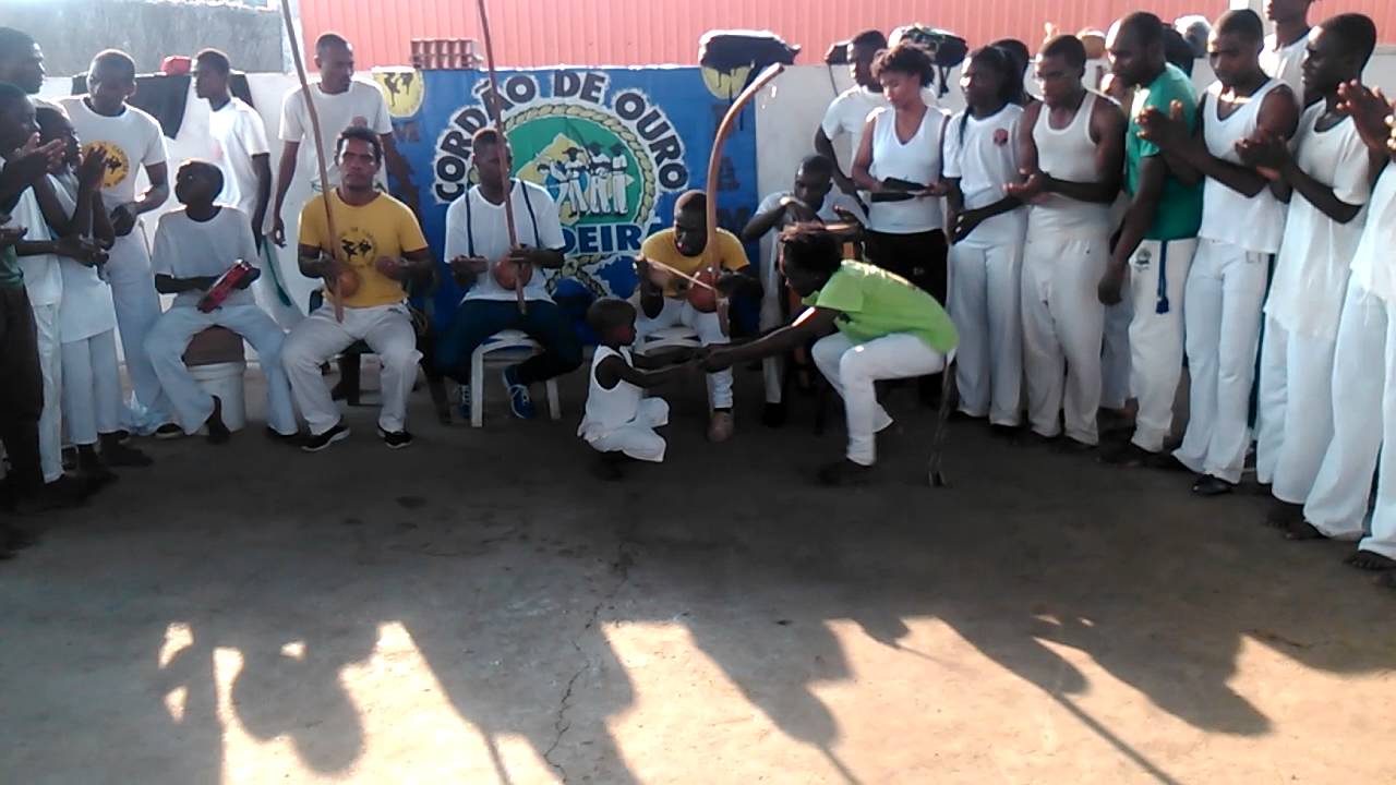 Cordão de ouro Angola Roda # Instrutor Bola 8