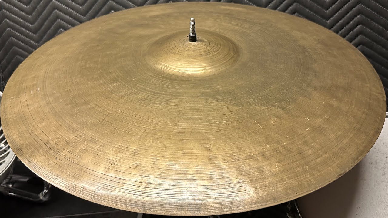 K. Zildjian Istanbul 22” Old Stamp IIIc Ride Cymbal 2250g - SOLD!