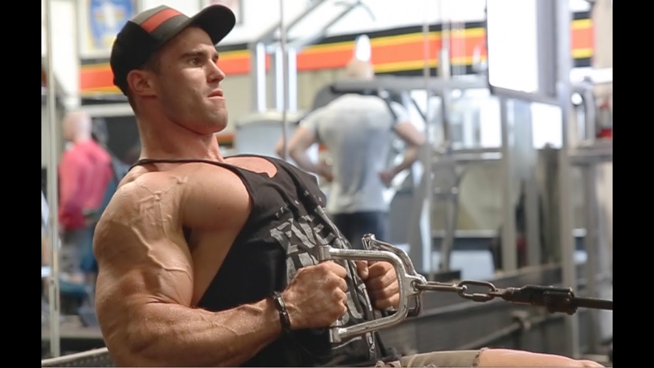 Destroying Back & BIG ANNOUNCEMENT ft BRADLEY MARTYN | Calum Von Moger