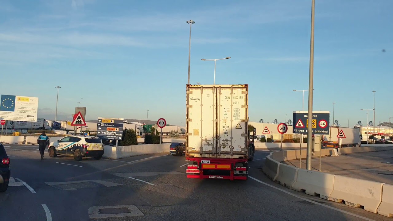 ميناء الجزيرة الخضراء إسبانيا