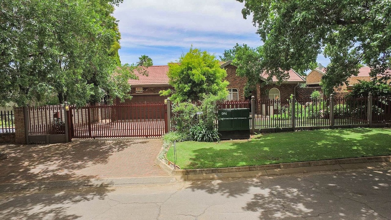 4 Bedroom House for sale in Gauteng | Gauteng South And Midvaal | Vanderbijlpark | Vand |