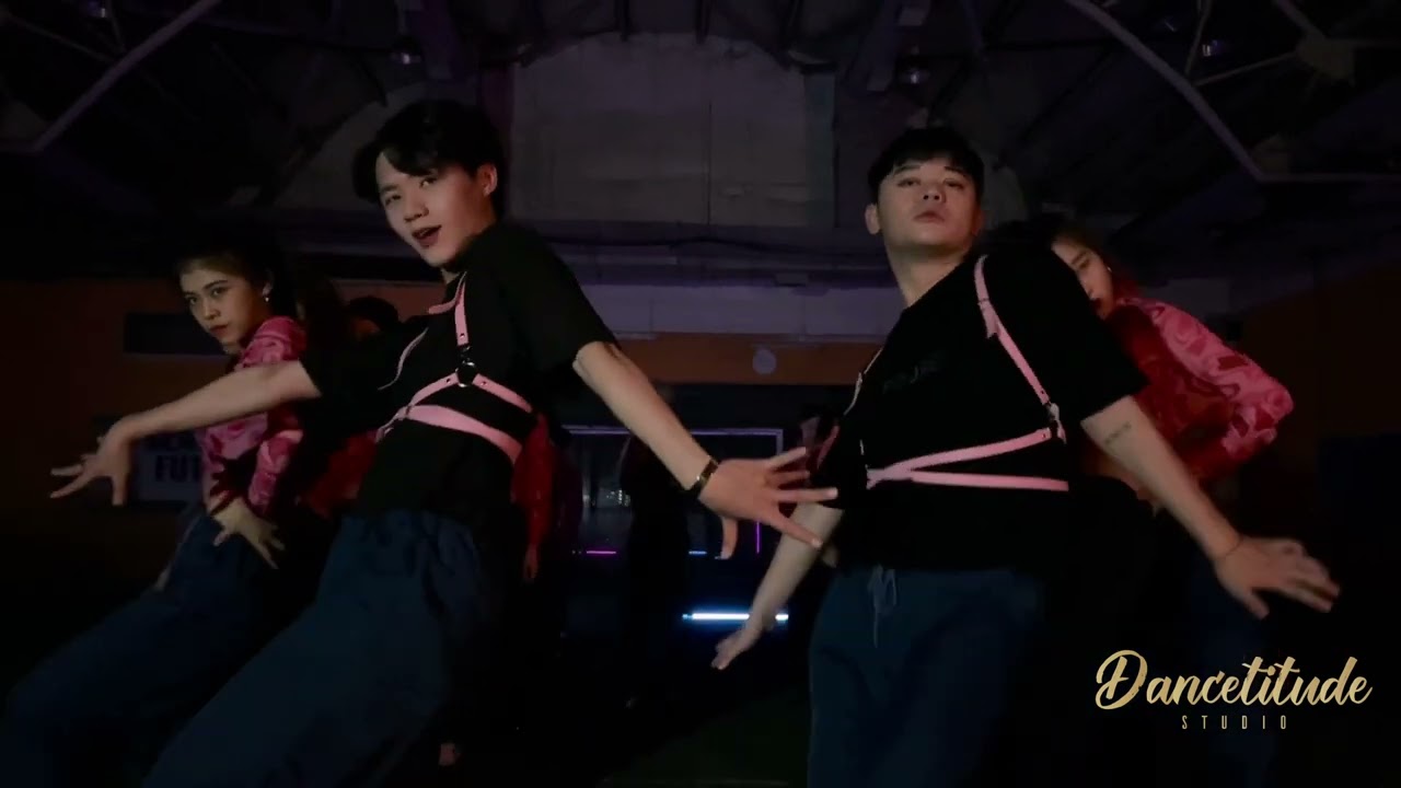 BOLA REBOLA - TROPKILLAZ, J BALVIN, ANITTA / XINLING CHOREOGRAPHY