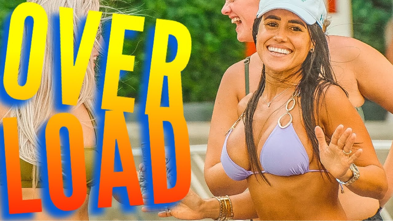 SHE GOES ALL OUT! | HAULOVER INLET BOATS | BOATSNAPS