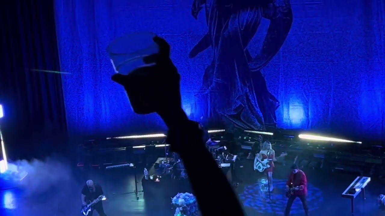 Garbage - I think I’m paranoid, 06.07.2024, Grand Rex, Paris