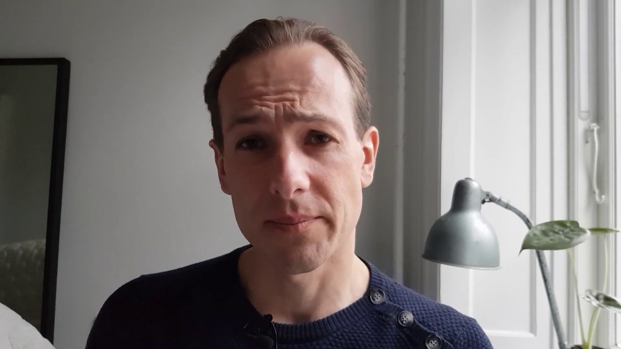 Forskellen p&aring; psykoterapeut og psykolog uddannelse - af J&oslash;rgen Hedrich, psykoterapeutstuderende