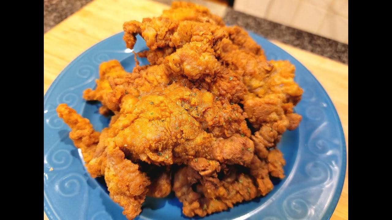 Cooking Crispy Fried Chicken Thighs!
