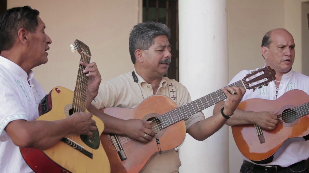 TRIO SANTA CRUZ - Ametauna