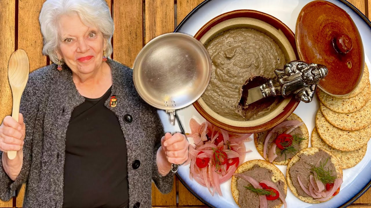 MAMA CLAMS Christmas Takeover | Picnic Pate