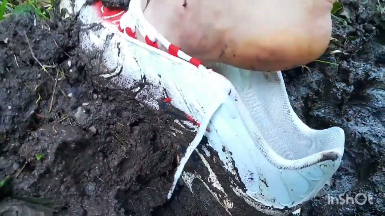 Fun, muddy and wet nike tn in nature