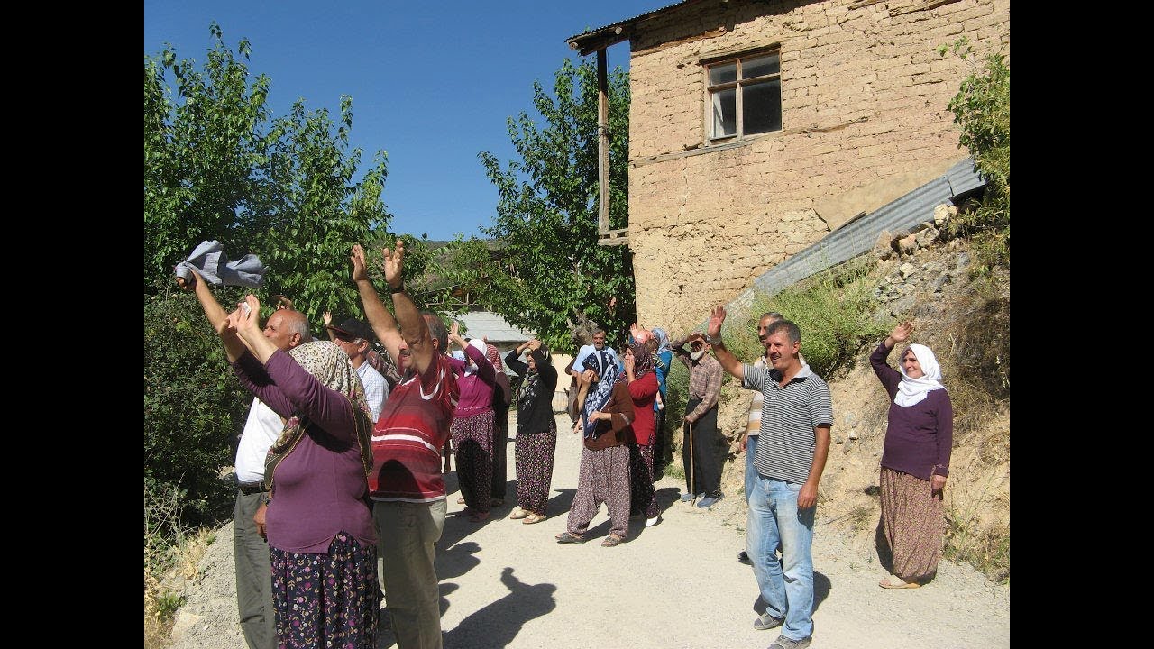 Dünden Bugüne Bir Sevda Masalı AKÇAYUNT      Hüseyin ÖZTÜRK & Deniz TÜFEKÇİ