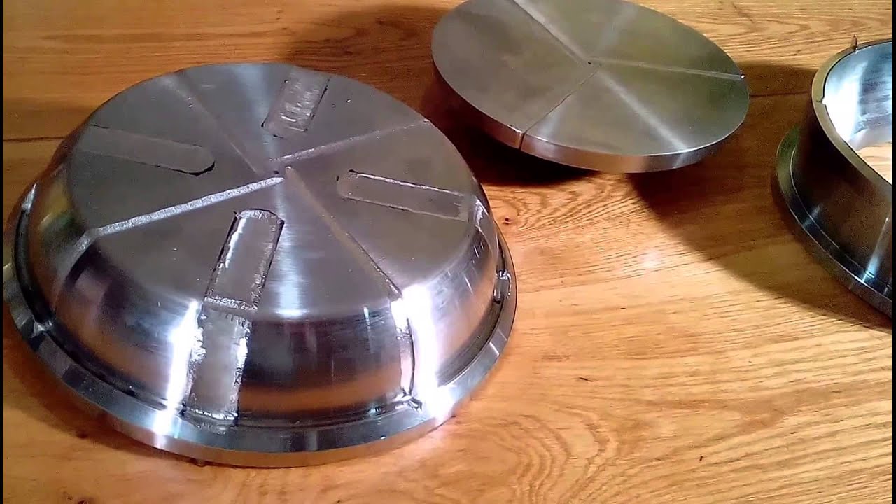 Формы  металлические  для пластического формования изделий круглой формы из красной и белой глины