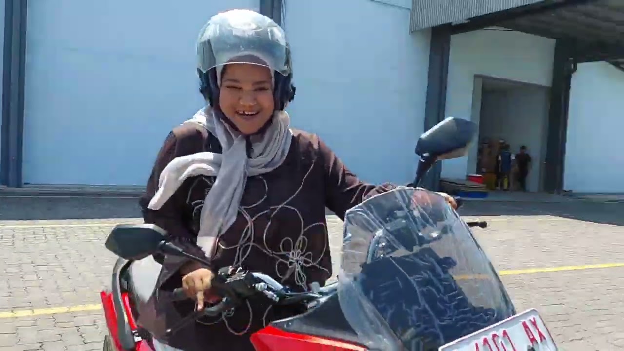 TEST DRIVE MOTOR LISTRIK FOX 350 PRODUKSI POLYTRON