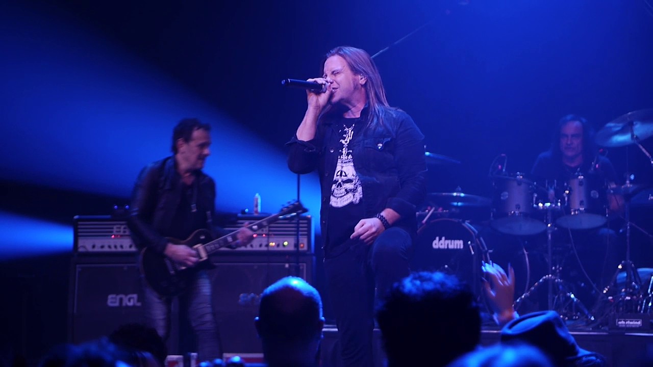 Last in Line - Evil Eyes, Live