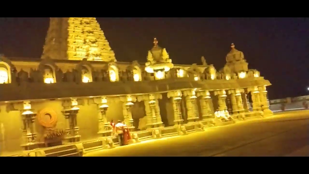 Yadagiri Gutta temple night view #devotional #narashima #trending 