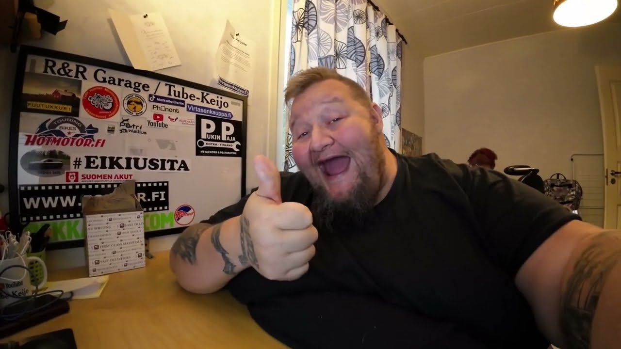 Keijo tilaa työkalu vaunun