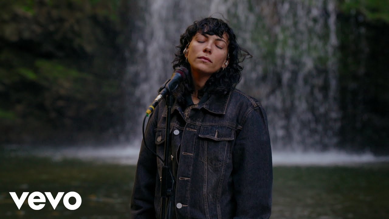 MATILDE - REHAB (Acoustic Version)