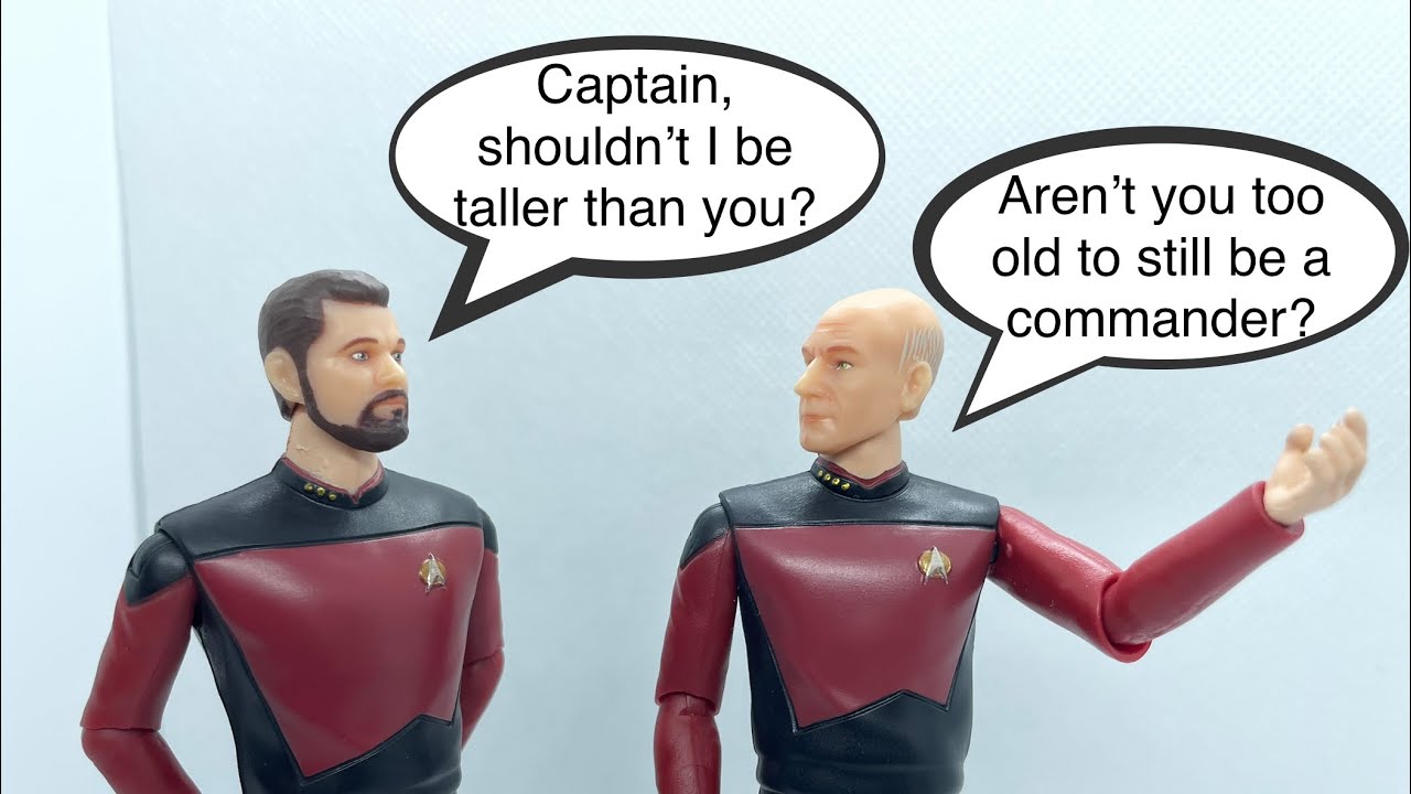 SQ Reviews Playmates 2022 Star Trek Universe Next Generation Captain Jean-Luc Picard Figure Review