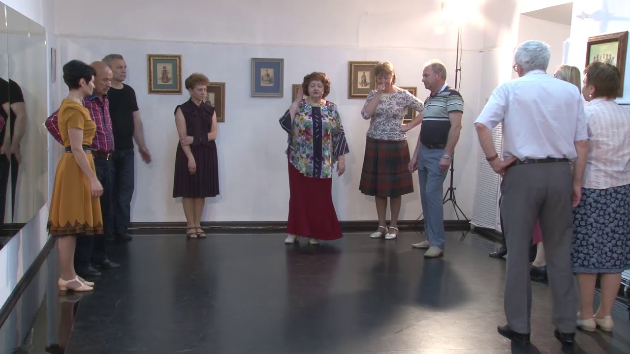 Венгерский бальный