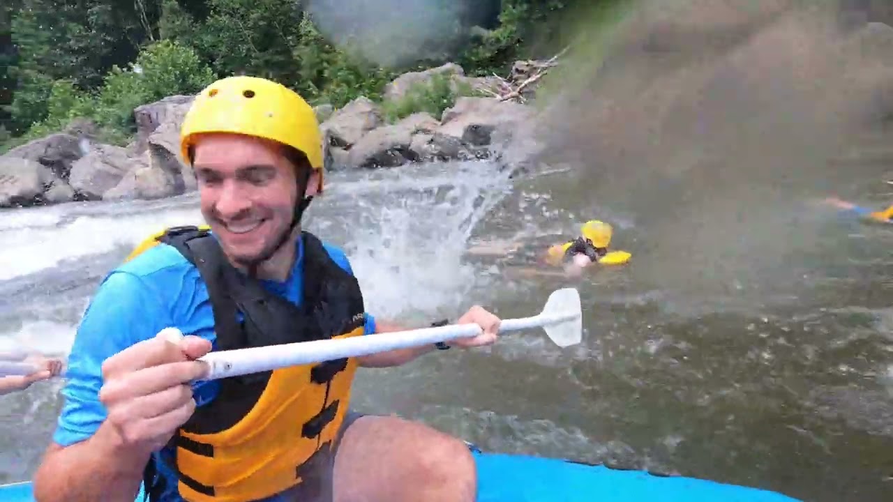 White Water Rafting In Ohiopyle. Lower Yough Tour. High Water Levels, Turbulent Rapids and Fun Times