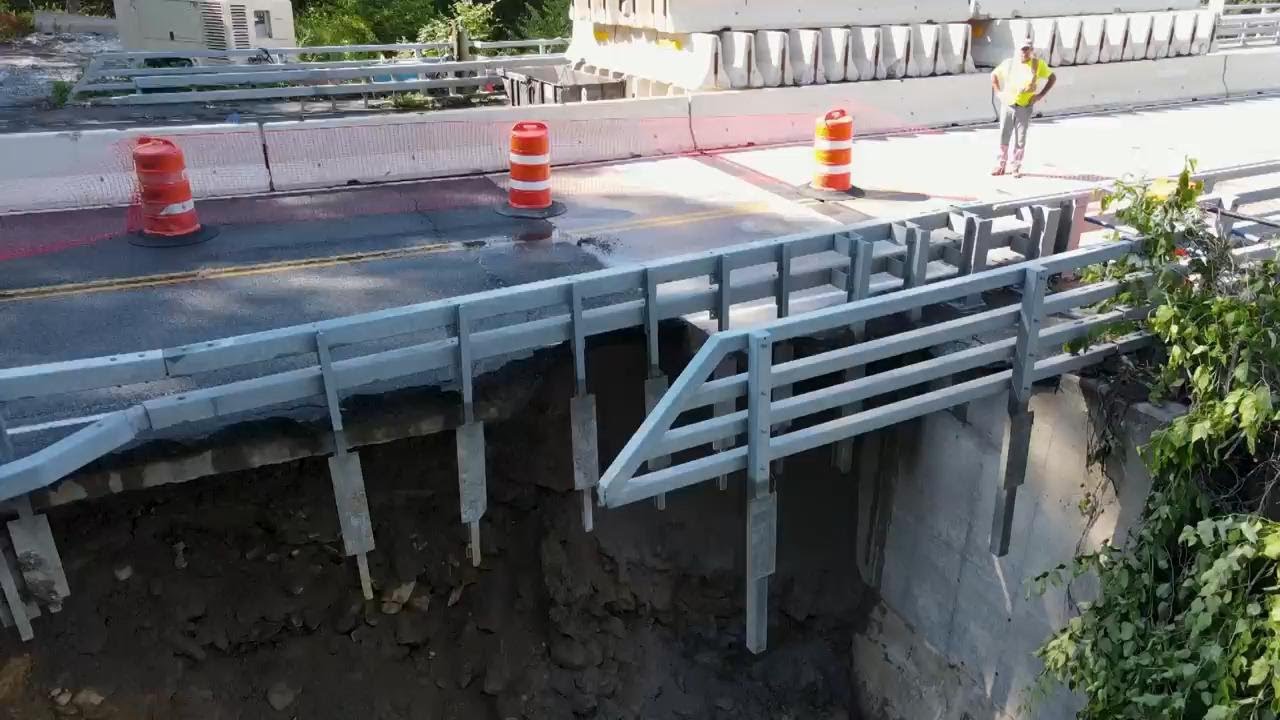 Main bridge in New York's Hudson Valley closed after flood