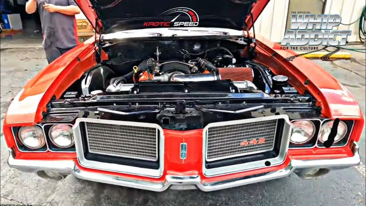 454 LSX Swap For Red 442 Cutlass on 24s, Orange Chevelle Vert on 24s, White Cutlass on 24s @ Kaotic