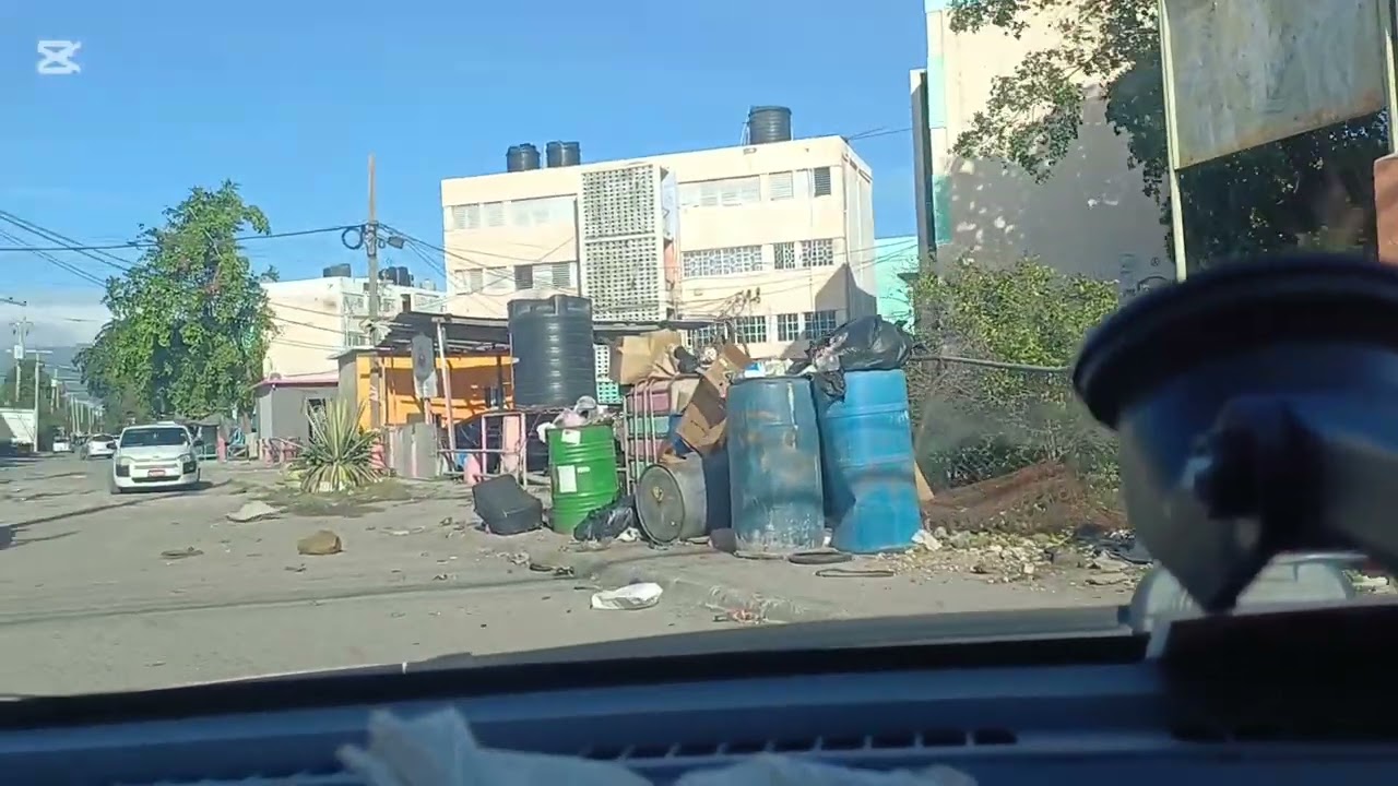 Перепад высот (испанский город) на подъезде к городу KNG, JA