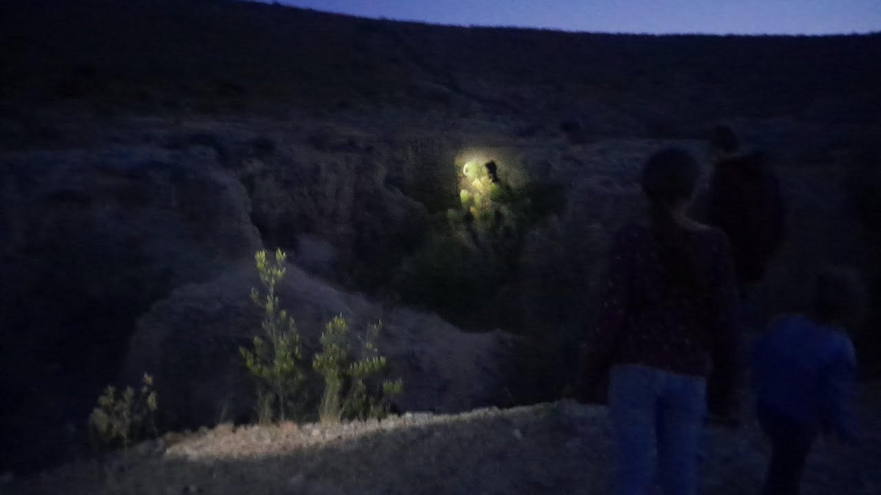 Mostrándole a mi hermano las montañas de Guanajuato, México.