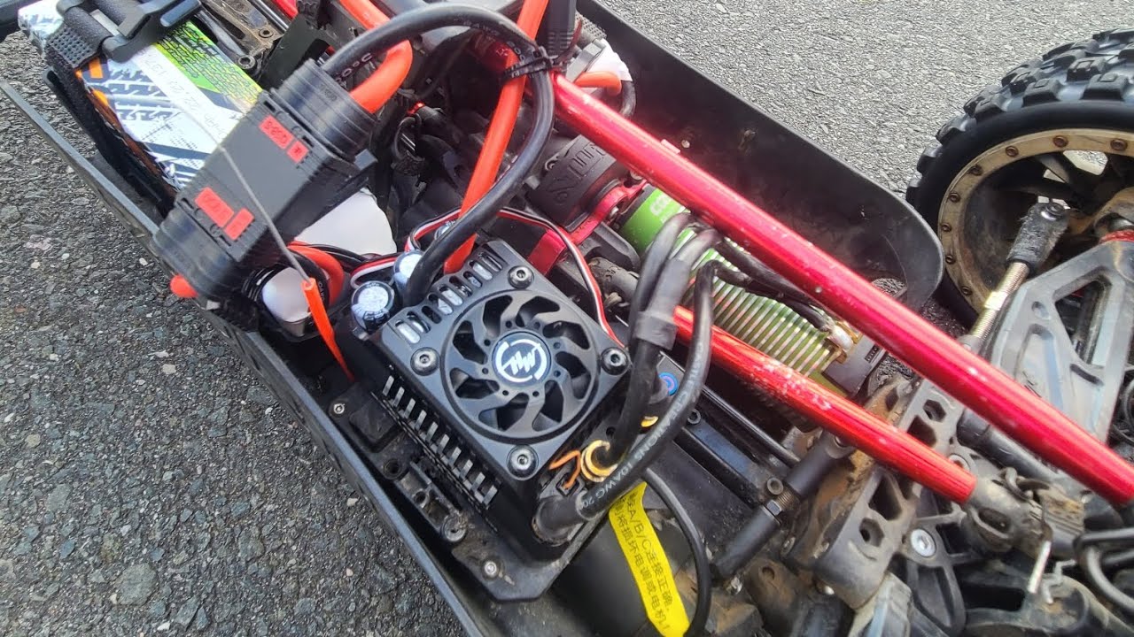 KRATON 8S WITH  HOBBYWING  MAX 5 G2 😱🥹🤯12S (CASTLE CREATIONS YOUR ON THE CLOCK) #GAMEGHANGER #ARRMA
