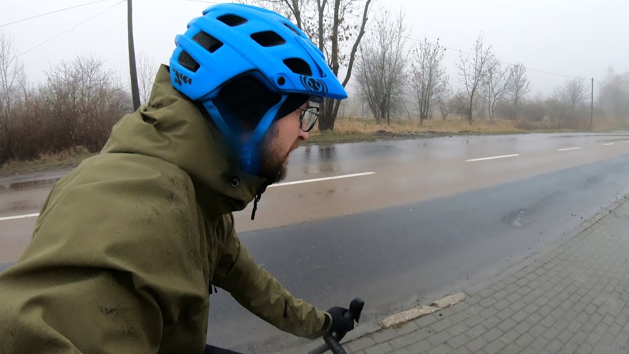 25km deszczowych kilometr&oacute;w i błotniki z odzysku - Daily Vlog 7