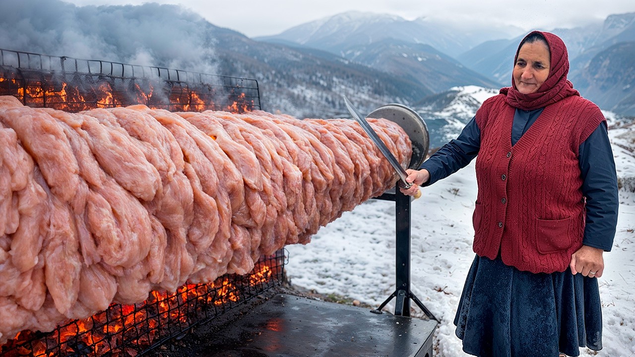 نطبخ شاورما على الطريقة الريفية بلحم على سيخ عملاق