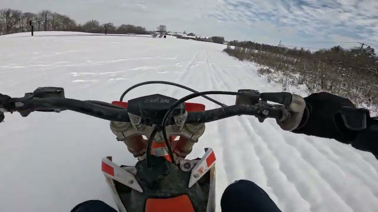 Ktm 85 Riding in snow Lost traction!