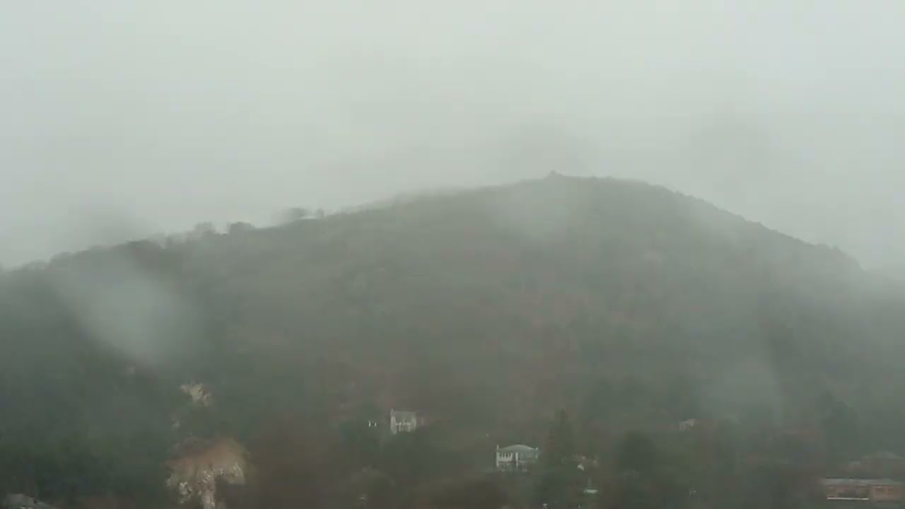 Alguna posible tormenta de nieve, aguanieve local con relámpagos en la Sierra de Madrid 9 Marzo 2026