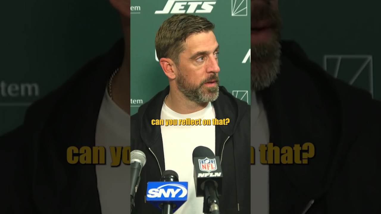 Aaron Rodgers was NOT having it 👀 #NFL #football #jets