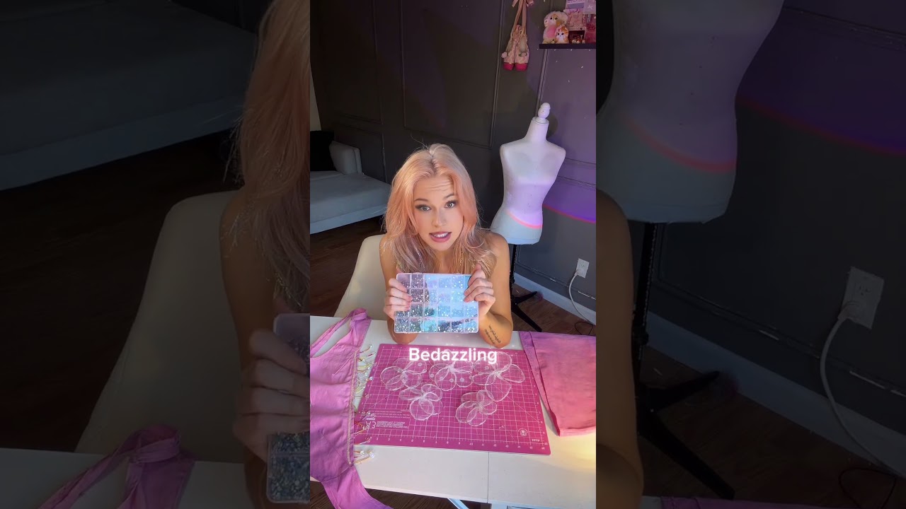 Воссоздаем культовый американский образ Зары Ларсон ✨🌺 #zaralarson #stateside #diyfashion #bedazzled