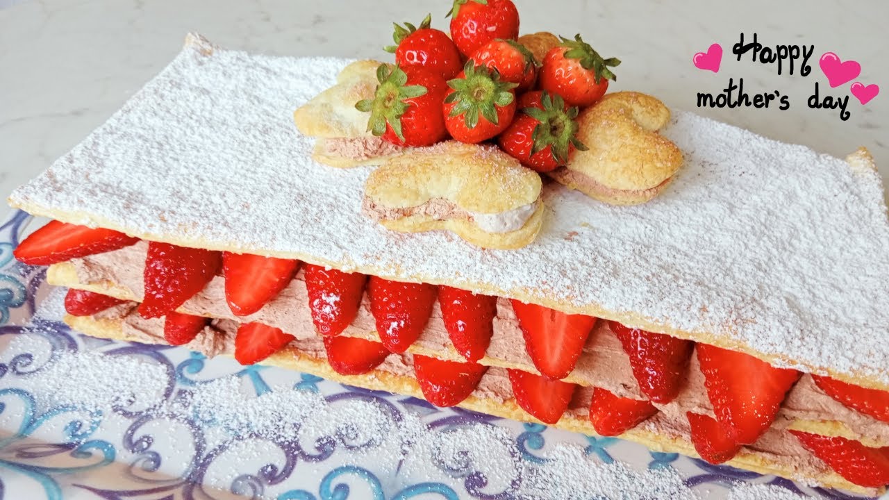 TORTA MILLEFOGLIE con crema e fragole per la #festadellamamma (millefoglie con pasta sfoglia pronta)