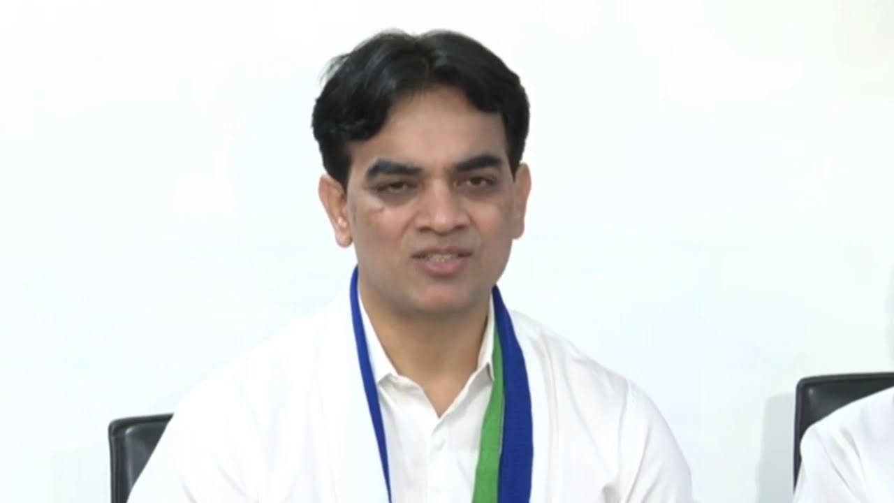 Minister Botsa Satyanarayana & YSRCP Rajya Sabha MP Candidates press meet after filing Nomination