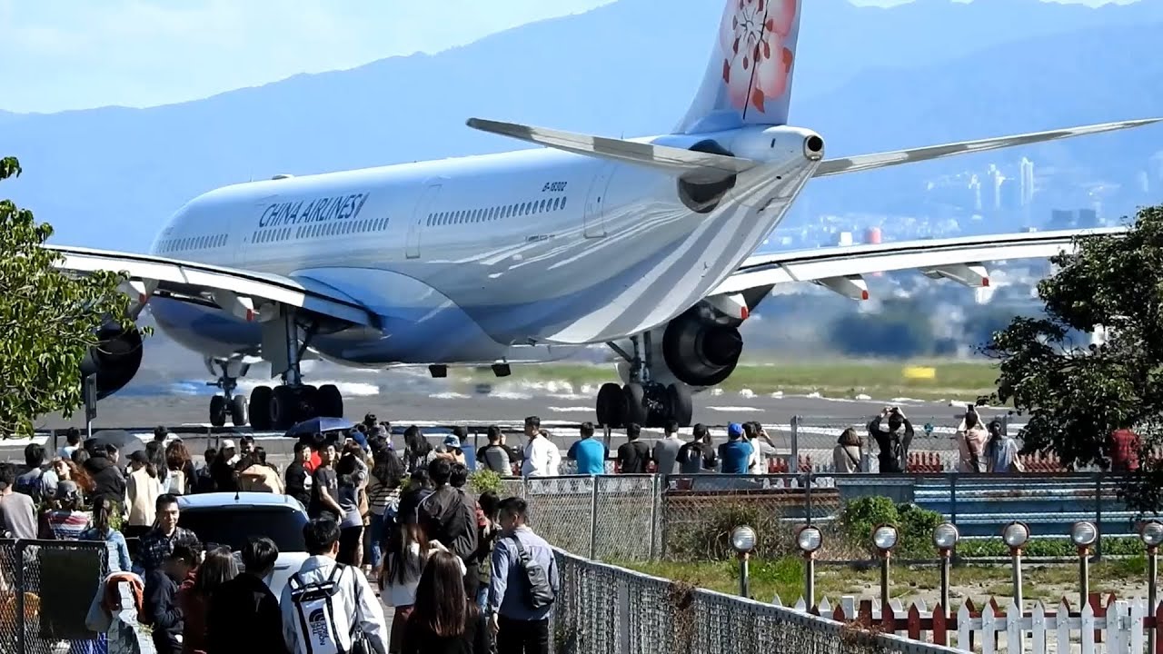 假日午後的飛機巷-5