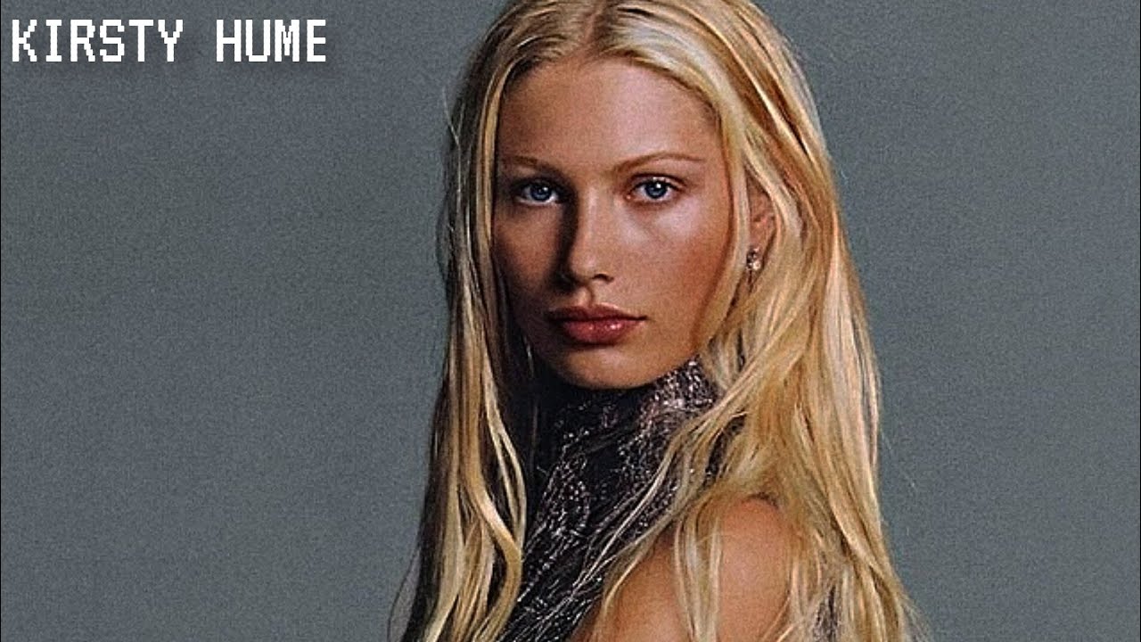KIRSTY HUME | 90S RUNWAY