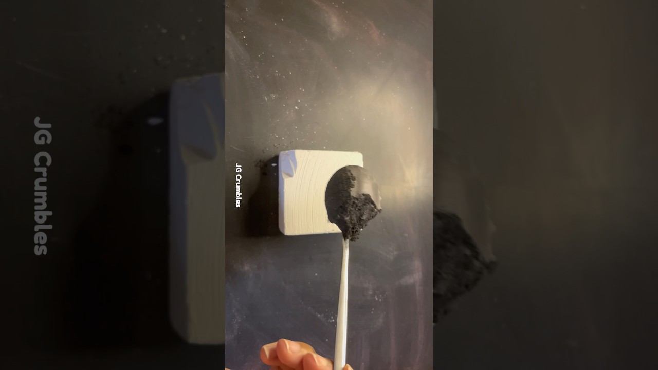 Pouring black pigment over a fresh gym chalk block | ASMR