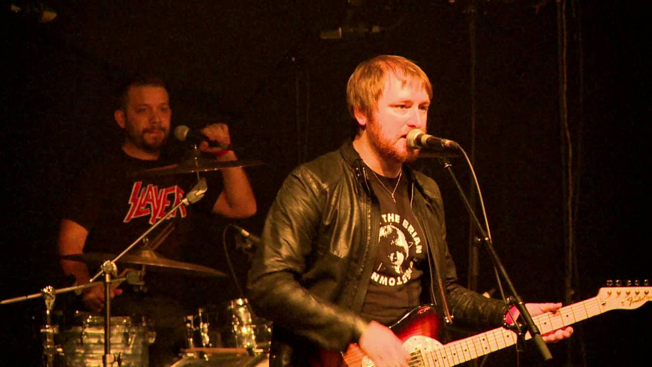 The choking smokers (F)en 2015 au Beatles Day Mons