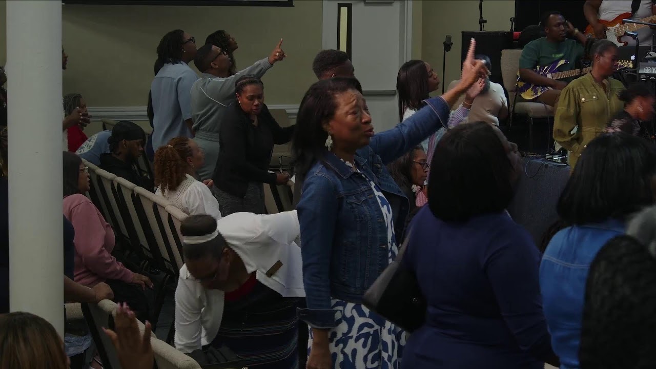 Prophetic Noonday Service - Prophet Brian Carn | April 14, 2026