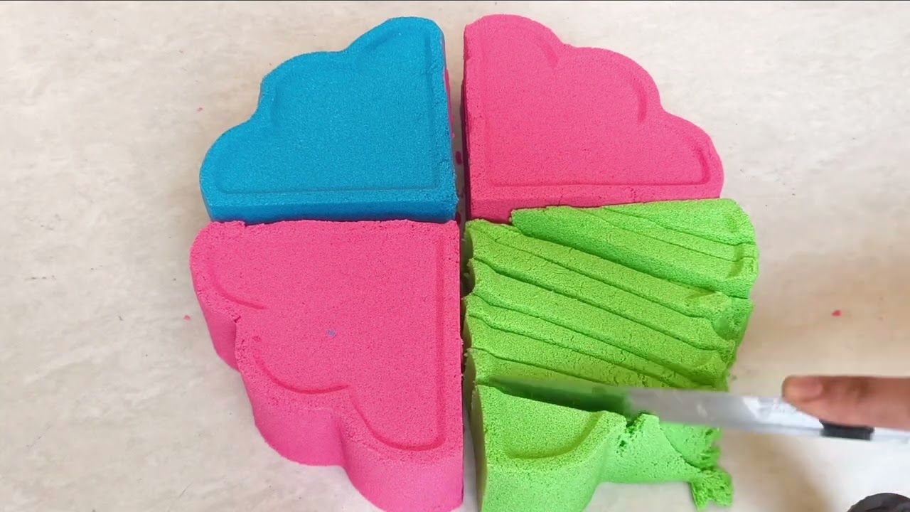 Sand cutting satisfying #asmrsand #art 