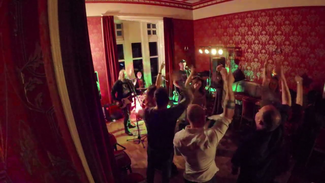 KWAK  - Right To Party