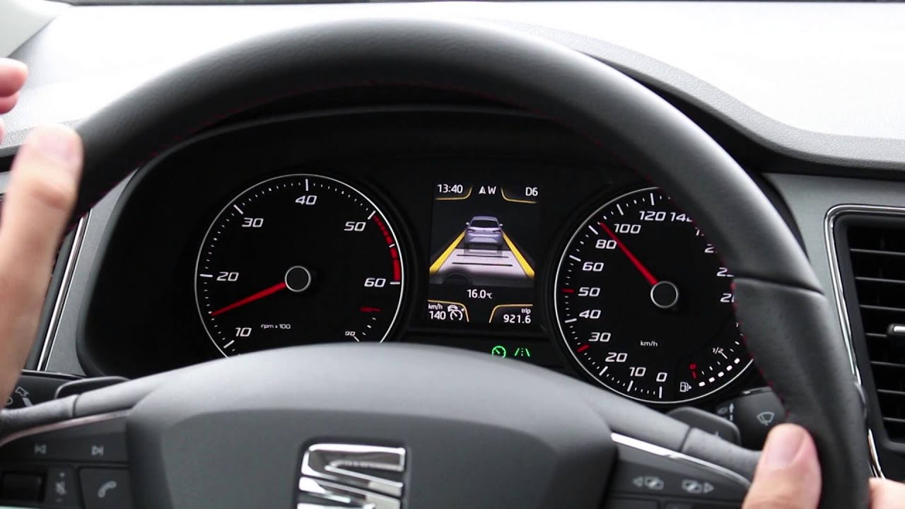Seat Leon ST FR - systemy wspomagające jazdę, Lane Assist, tempomat, automatyczne zapalanie świateł