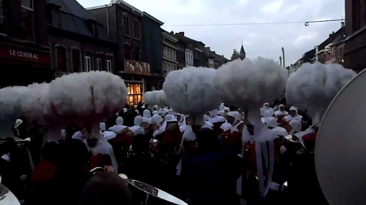 Mardi Gras Binche 21/02/2012 ... El doudou