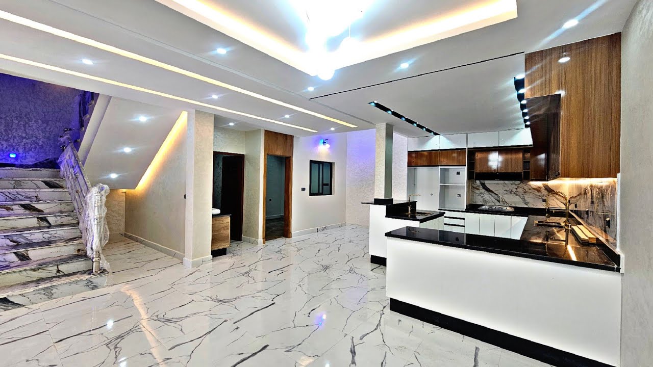 منزل جديد و رائع للبيع قرّب المستشفى الجامعي تصميم رائع و فينسيون ديال الهبال📱0642213034